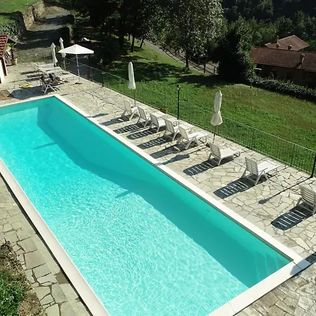 With Enclosed Garden Cortemilia